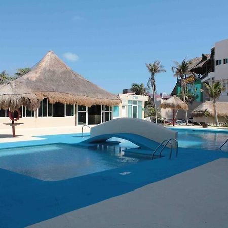 Beach Front Renewed Apartment Cancun Exterior photo